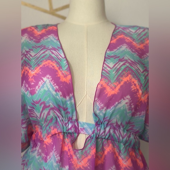 Miken Colorful Chevron Pattern Cover-Up (870) - Picture 5 of 10
